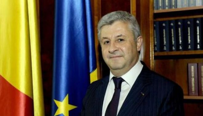 FOSTUL MINISTRU AL JUSTIȚIEI, ÎN DOLIU. MAMA LUI FLORIN IORDACHE A MURIT - floriniordachebiografiecineesten-1531220025.jpg