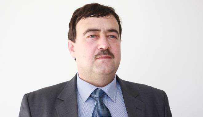 Dr. Florin Iordănoaia le aduce vești bune viitorilor cadeți UMC - floriniordanoaia7-1421681569.jpg