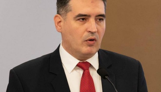 Criticile la adresa Legii Educației l-au costat funcția pe secretarul de stat Florin Lixandru - florinlixandru-1675248803.jpg