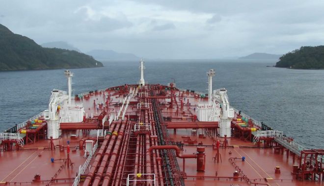 Dezastrul shipping-ului românesc, căutat cu lumânarea - flota-1571684075.jpg