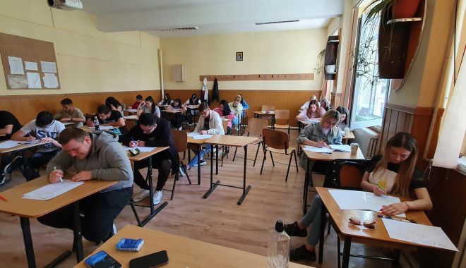 S-a dat startul pregătirilor pentru admiterea la Facultatea de Matematică și Informatică - fmi-1653309464.jpg