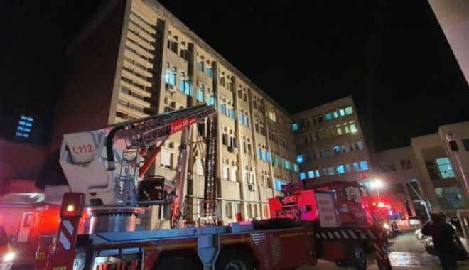Unul dintre pacienţii transferaţi din Neamţ în Iaşi a murit - foc-1605521586.jpg