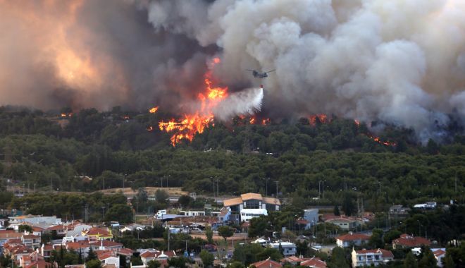 Incendiile de vegetație au reizbucnit în apropiere de Atena - foc2-1632211122.jpg