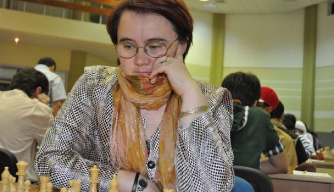 Șah: Marea maestră Cristina Foișor a fost înmormântată la Petroșani - foisorcristinaadeladubai1-1485474375.jpg