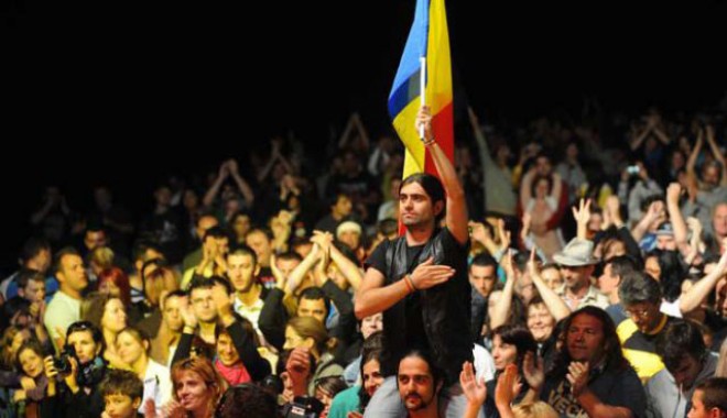 FolkYou! Florian Pitiș - patru zile la Vama Veche - folkyou-1342202511.jpg