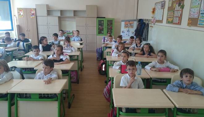 Ce concursuri școlare sunt pregătite pentru elevii constănțeni, anul viitor - fond-1418747677.jpg