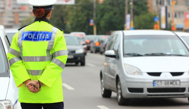 Polițiștii și gardienii din penitenciare, siliți să muncească la negru. 