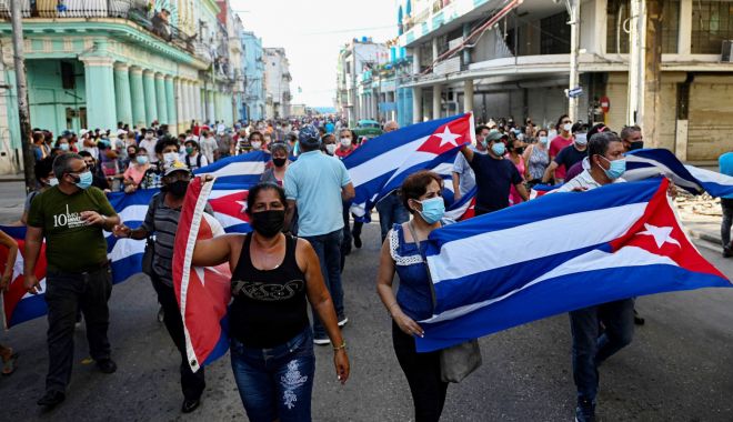 Revolte în Cuba. „Jos dictatura” și „Libertate”, scandări care au răsunat pe străzi! - fond-1626179814.jpg