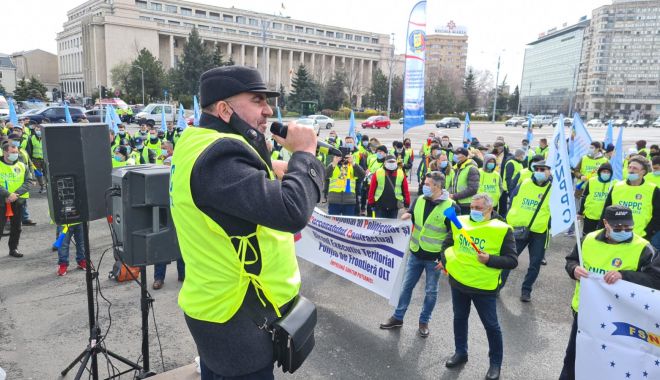 Poliţiştii ies în stradă! 