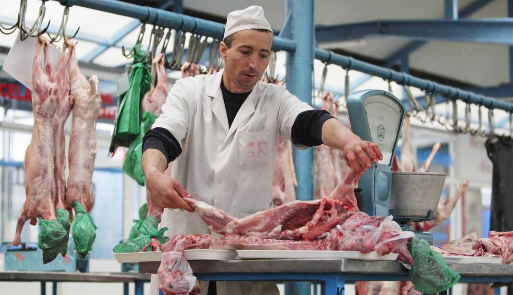 Prețurile la carnea de miel au explodat! Unii renunță la tradiție, din cauza costurilor - fond-1713375778.jpg