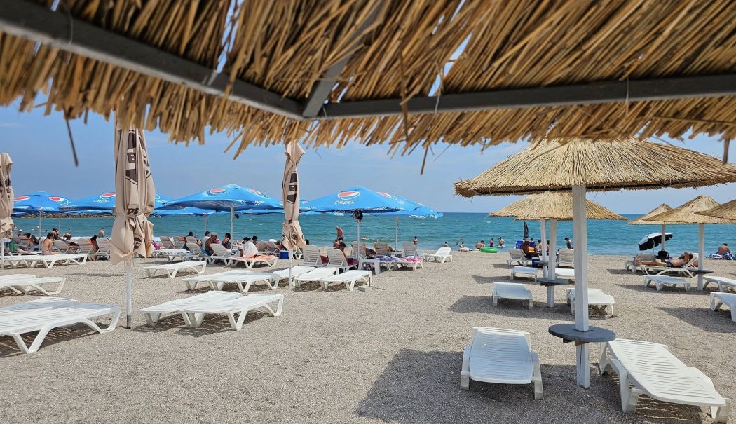 Hotelierii scad prețurile ca să umple camerele. All inclusive cu reduceri, chiar în vârful sezonului - fond-1754373767.jpg