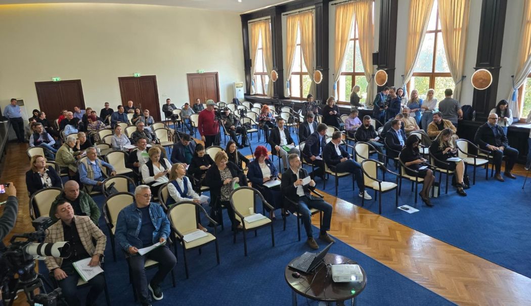 Funcția de vicepreședinte la CJC, scoasă la mezat! Va ajunge Maria Saioc, de la AUR, pe funcție?