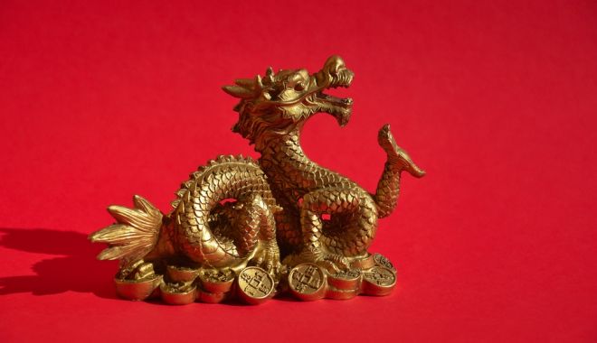 2024 este anul Dragonului de Lemn. Ce înseamnă lemnul în zodiacul chinezesc - fond-2024-dragonul-de-lemn-1704218512.jpg