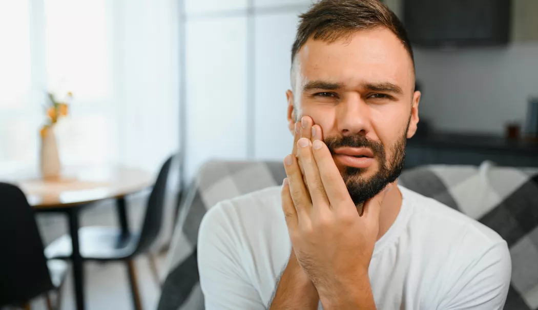 Greșelile alimentare care pot întârzia vindecarea după intervențiile dentare - fond-alimentatie-2-1774613676.webp