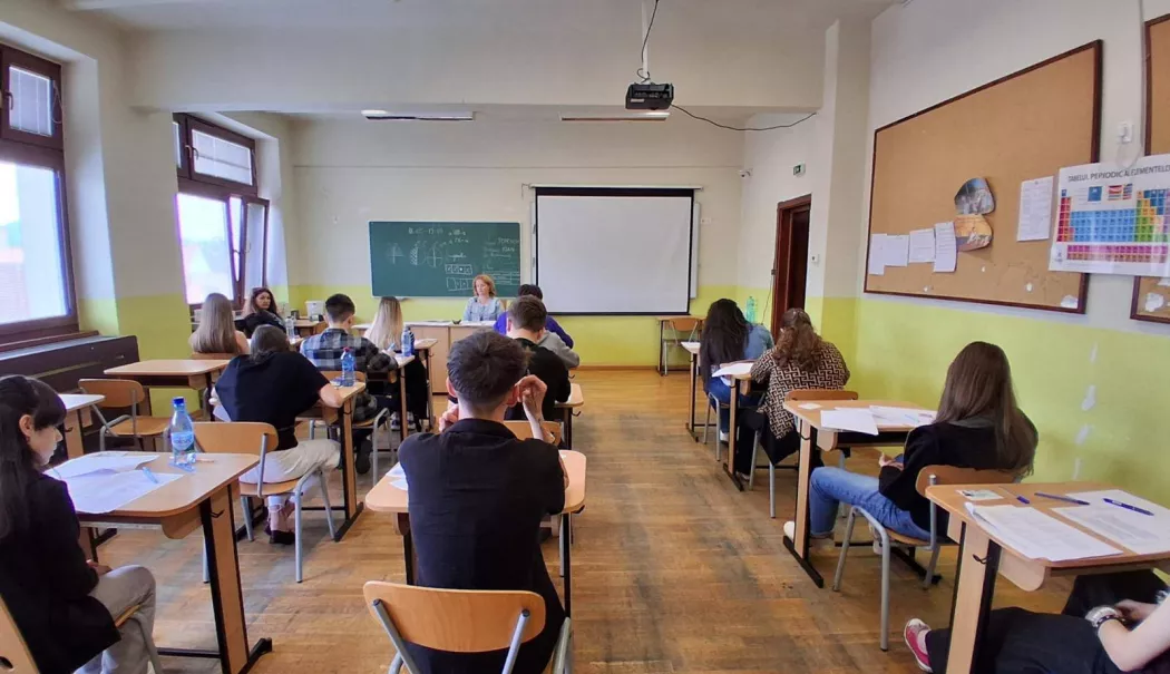 Mai merită o încercare! Au început înscrierile pentru Bacalaureat 2026, sesiunea de toamnă - fond-bac-toamna-1784044184.webp