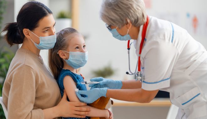 DSP avertizează! Vaccinaţi-vă copiii înainte de a se îmbolnăvi! - fond-campanie-vaccinare-1-1680608255.jpg