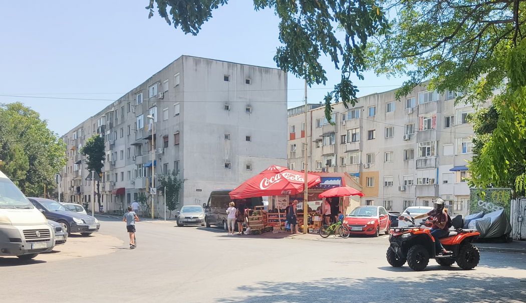 Teroare în cartierul CET din Constanța! Un grup de adolescenți deranjează locatarii zi și noapte