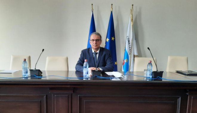 Primarul Vergil Chiţac, despre realizările şi proiectele de viitor din municipiul Constanţa - fond-chitac-iar-1704723832.jpg