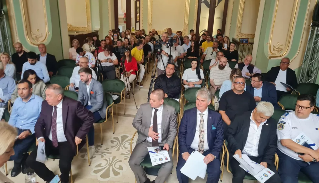 Foto - Miza verii pentru autorități și patronii din turism: război împotriva toxiinfecțiilor alimentare
