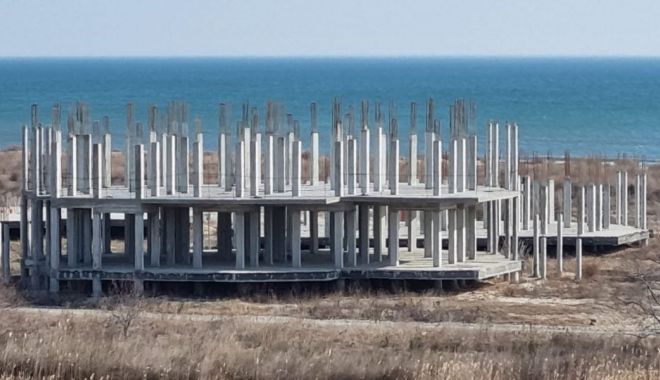 Când se va face lumină în cazul construcţiei de pe Plaja Corbu? 