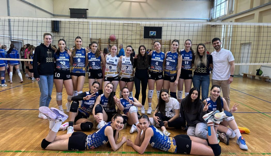 Activitate intensă pentru CSM Constanţa. Performanţe satisfăcătoare la volei - fond-csm-activitate-1746712588.jpg