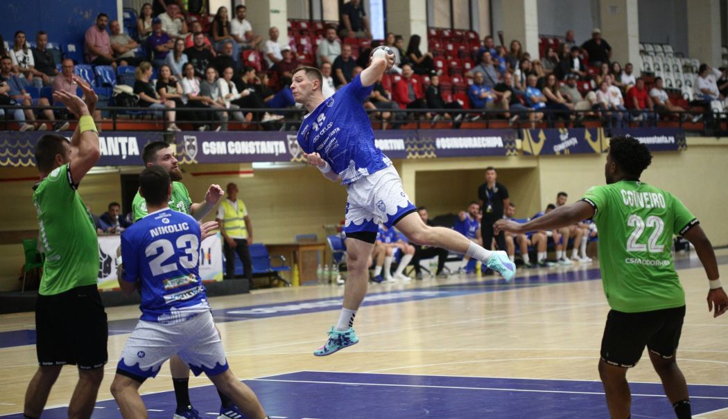 Perioadă încărcată pentru sportivii de la CSM Constanţa. Acţiuni la baschet, box şi handbal - fond-csm-cuplaj-1726394393.jpg