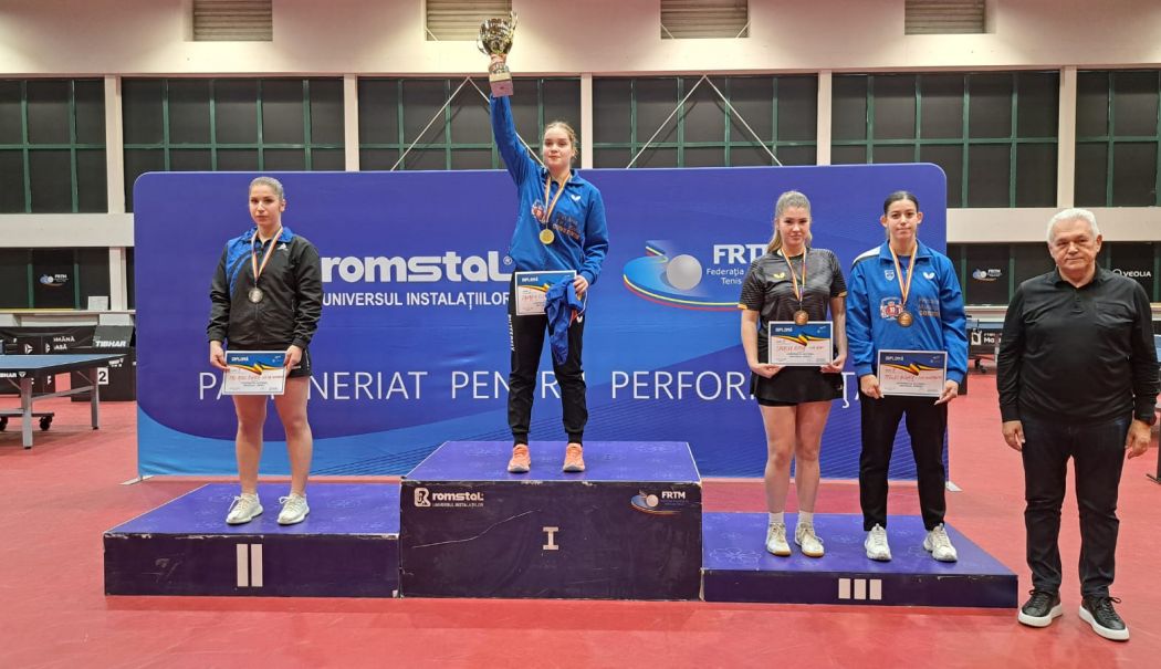 Performanțe înalte la lupte și tenis de masă, la CSM Constanța! - fond-csm-performante1-1762780898.jpg