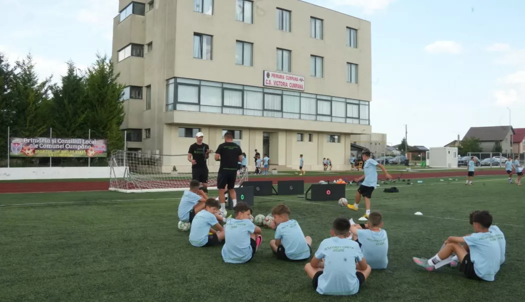 Metode moderne de antrenament și performanță la Acumen Camp, organizat la Cumpăna - fond-cumpana-cantonament-1783426465.webp