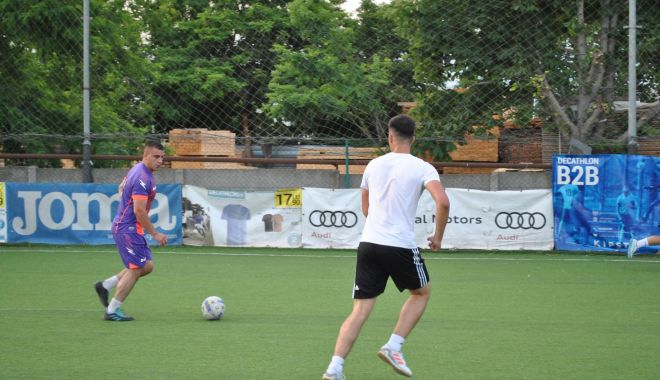 Cupa de Vară la minifotbal şi-a mai consumat o etapă. Goluri multe şi voie bună la Constanţa - fond-cupa-de-vara-continuare-1690205115.jpg