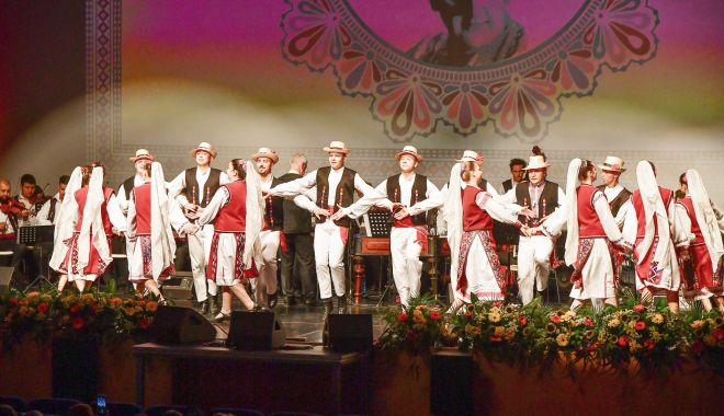 Trofeul celei de-a XXVII-a ediții a Concursului Național 