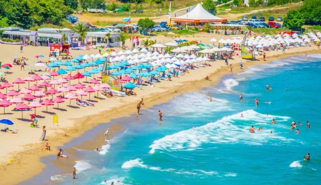 Bulgaria și Grecia, mai căutate de români, comparativ cu litoralul românesc - fond-destinatii-vacante-ziar-13--1689178182.jpeg