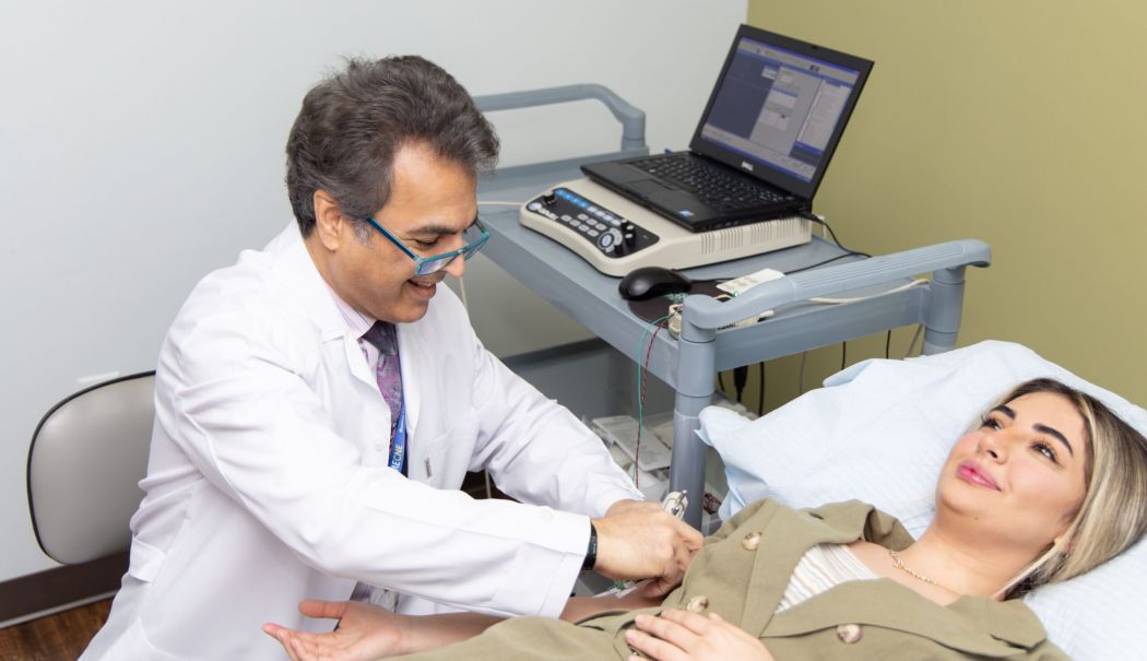 Electromiografia - investigaţia care dezvăluie sănătatea nervilor şi a muşchilor - fond-electromiografie-1-1760866117.jpg