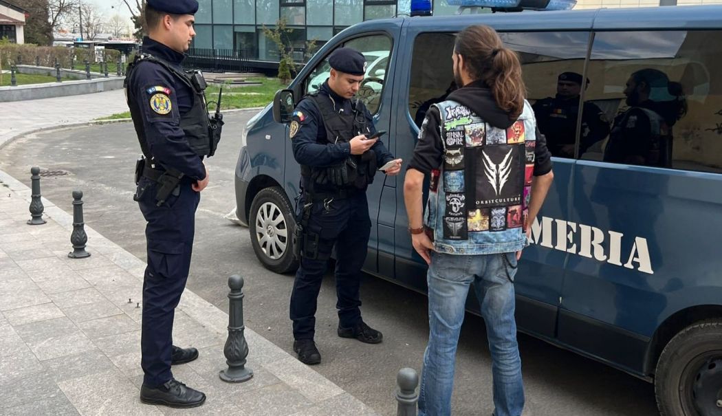 De la consumator, la dealer de droguri. Cum a ajuns un elev în atenția magistraților constănțeni - fond-elevul-1734523053.jpg