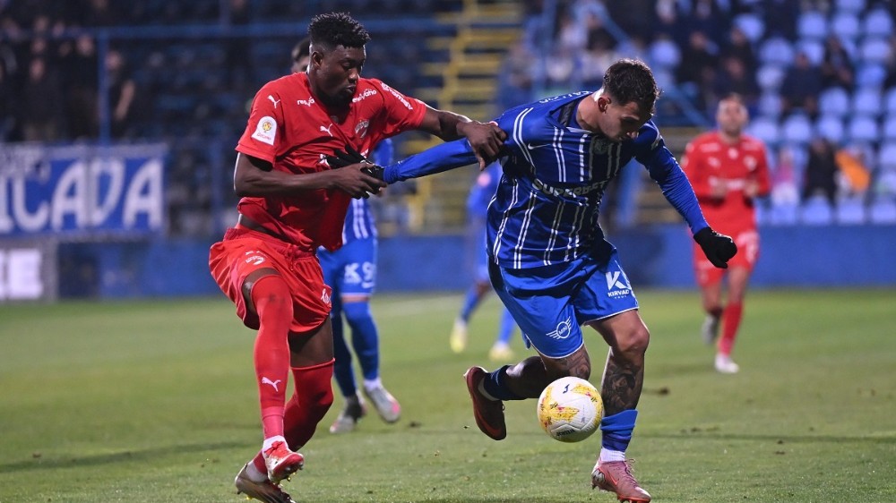Remiză albă între Farul Constanța și Dinamo în Cupa României - fond-farul-dinamo-1764853200.jpg
