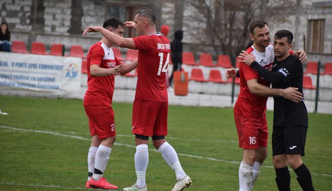Spectacol total în Liga a Patra din judeţul Constanţa. Meciuri interesante în weekend - fond-fotbal-judet-1679062615.jpg