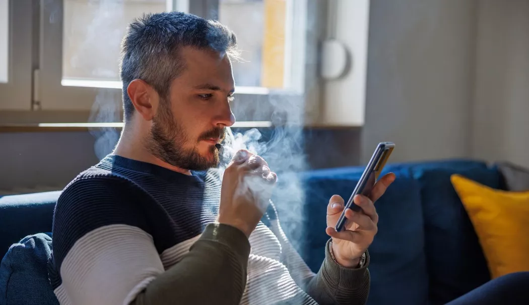 Țigara după operație. Nu vă puneți sănătatea în pericol! - fond-fumat-1-1777025263.webp