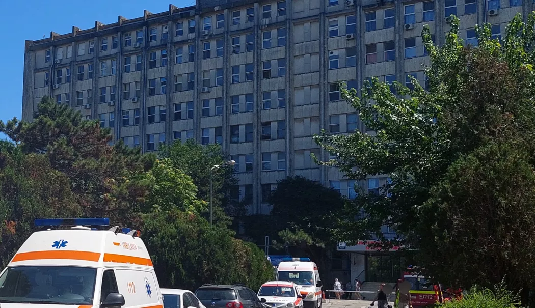 Nopți de coșmar la Spitalul Județean Constanța. Pacienții așteaptă cu orele medicii de gardă