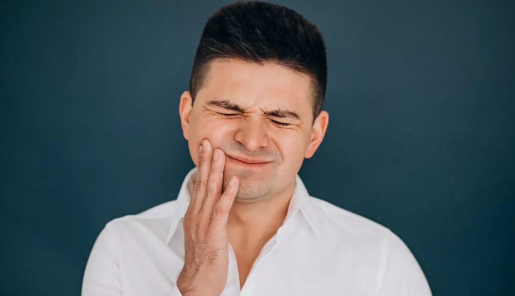 Protejați-vă gingiile și preveniți sensibilitatea dentară! Preveniți complicațiile! - fond-gingii-1770568022.webp