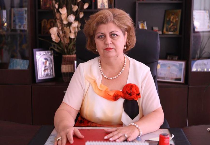 Primarul de la Grădina, Gabriela Iacobici: „Sper ca tinerii să revină în comuna noastră” - fond-gradina1-1744036615.jpg