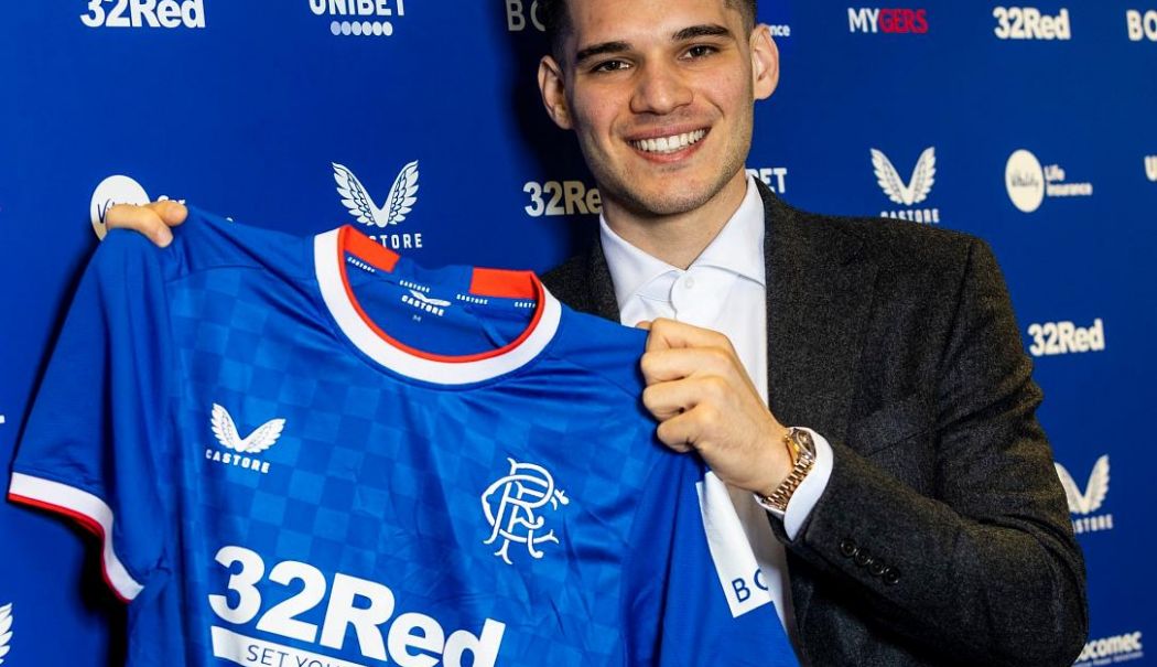 Ianis Hagi a reintrat în graţiile antrenorului de la Rangers. Va face parte din prima echipă - fond-ianis1-1729517936.jpg