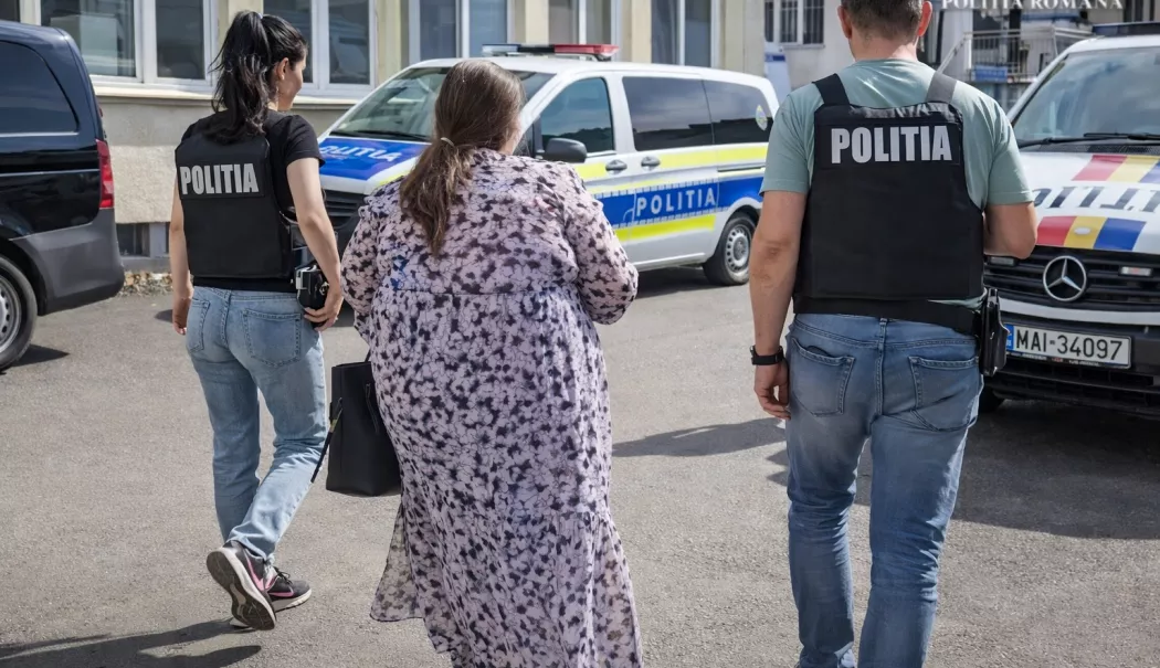Femeie căutată de cămătari, condamnată după ce a vândut un teren pe care nu îl mai deținea - fond-inselaciune-pe-facebook-1776608806.webp