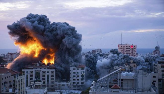 Zeci de victime după ce armata israeliană a bombardat tabăra de refugiaţi de la Jabaliya - fond-israel-bombardament-1698847800.jpg