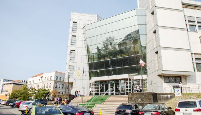 Tentativă de a reduce deficitul din Justiție: judecătorii pensionari, chemați să dea din nou verdicte! - fond-judecatori-reincadrare-1686497450.jpg