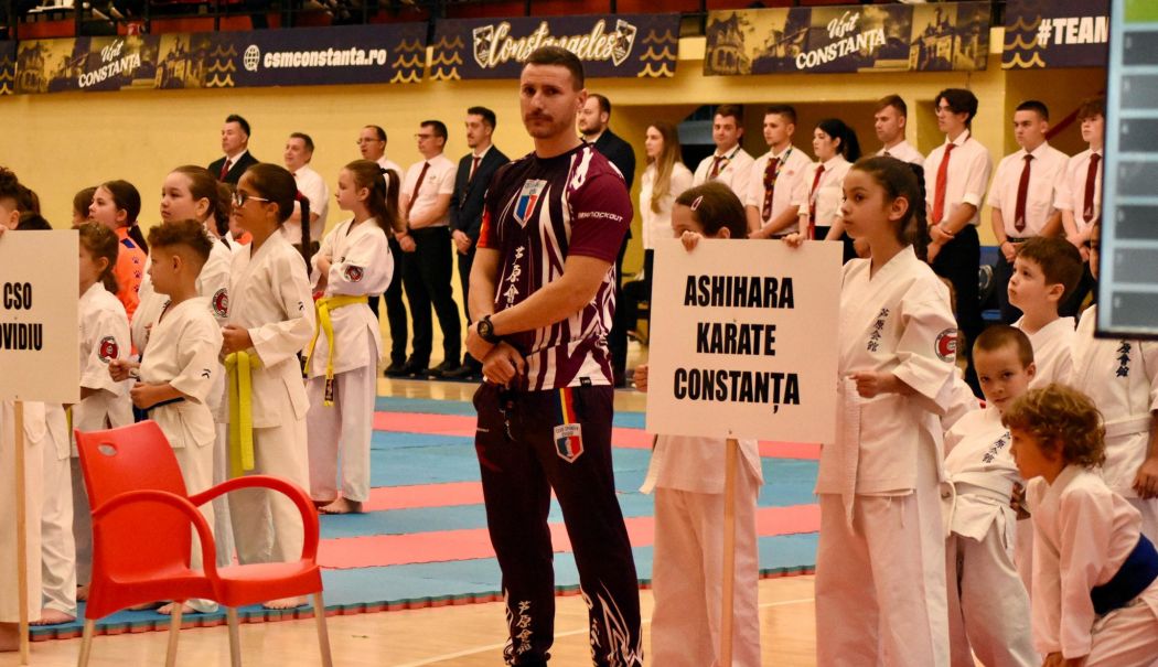 Karatiştii de la CSO Ovidiu, salbă de medalii la Campionatul Naţional Ashihara, desfăşurat la Constanţa - fond-karate-ovidiu-1716901908.jpg