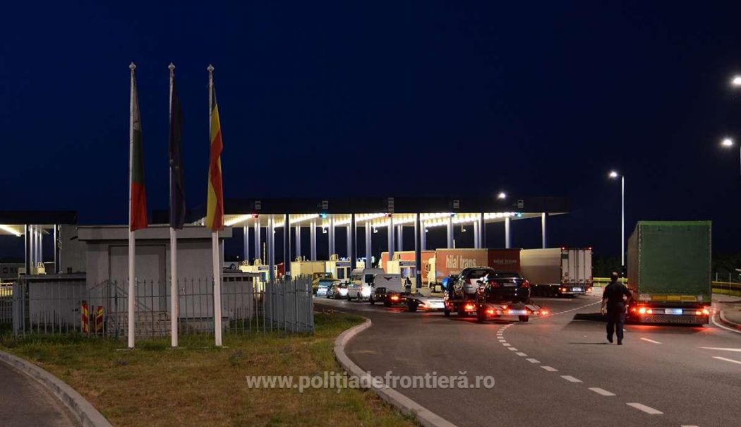 Final de minivacanță petrecut la vamă. Timpul de așteptare a ajuns și la 70 de minute