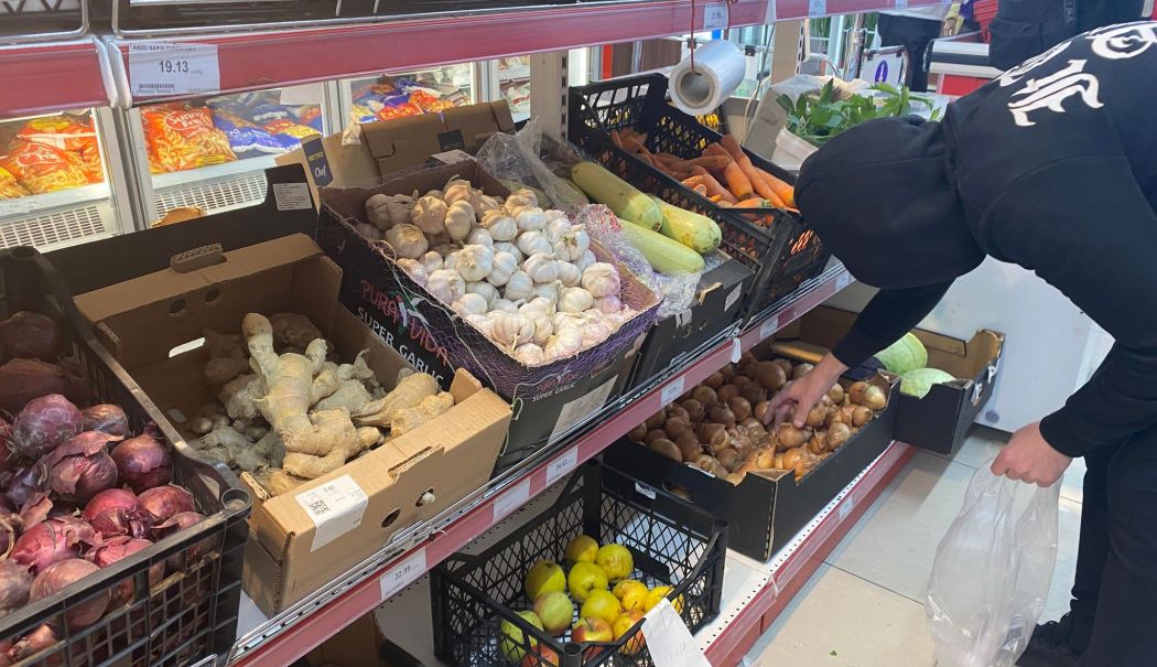 Fructele și legumele vândute în țară, sub normele legale. Care este situația în Constanța? - fond-legume-fructe-2-1715365811.jpg