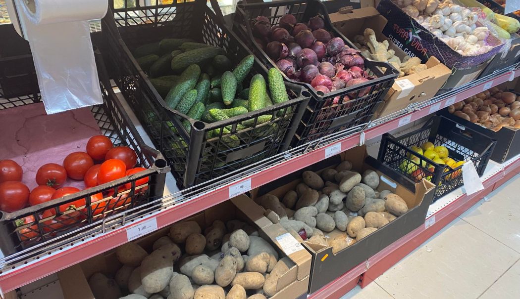 Fructele și legumele vândute în țară, sub normele legale. Care este situația în Constanța? - fond-legume-fructe-3-1715365832.jpg