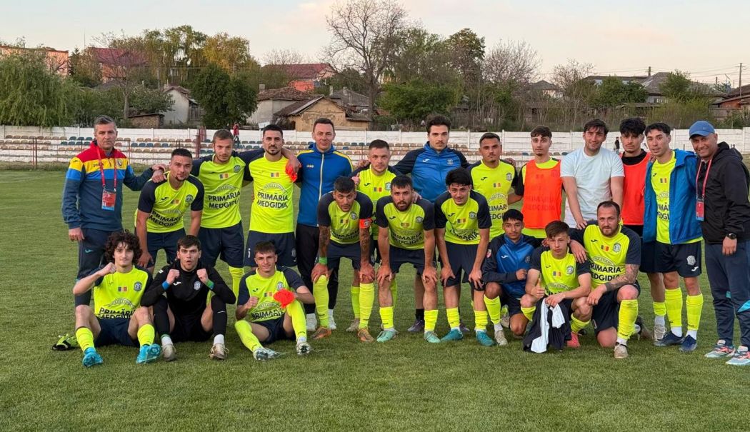 Echipele constănţene din Liga a Treia, trăiesc periculos. Victorie neaşteptată pentru CS Medgidia - fond-liga-3-aproape-1746607503.jpg