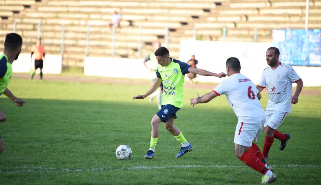 Se încinge lupta pentru câştigarea campionatului în Liga a IV-a din judeţul Constanţa - fond-liga-4-nouu-1715780422.jpg