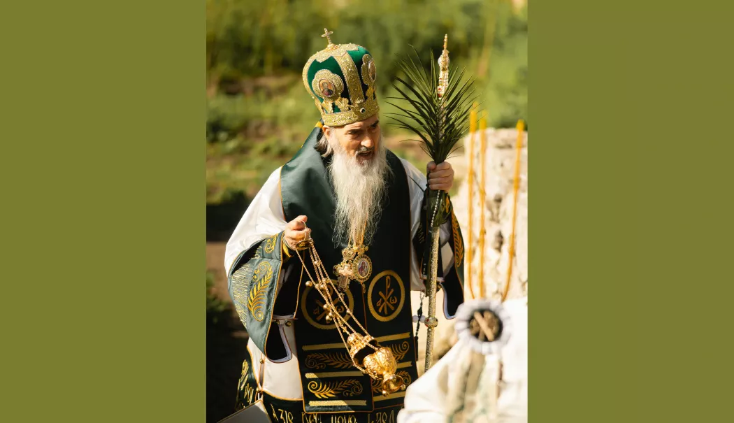 Lumina Învierii, mesaj de speranță transmis de IPS Teodosie în Pastorala de Paște